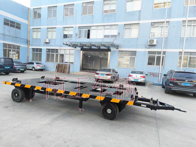10噸預(yù)制方艙平板拖車(chē) 拖車(chē)底盤(pán)1I.jpg